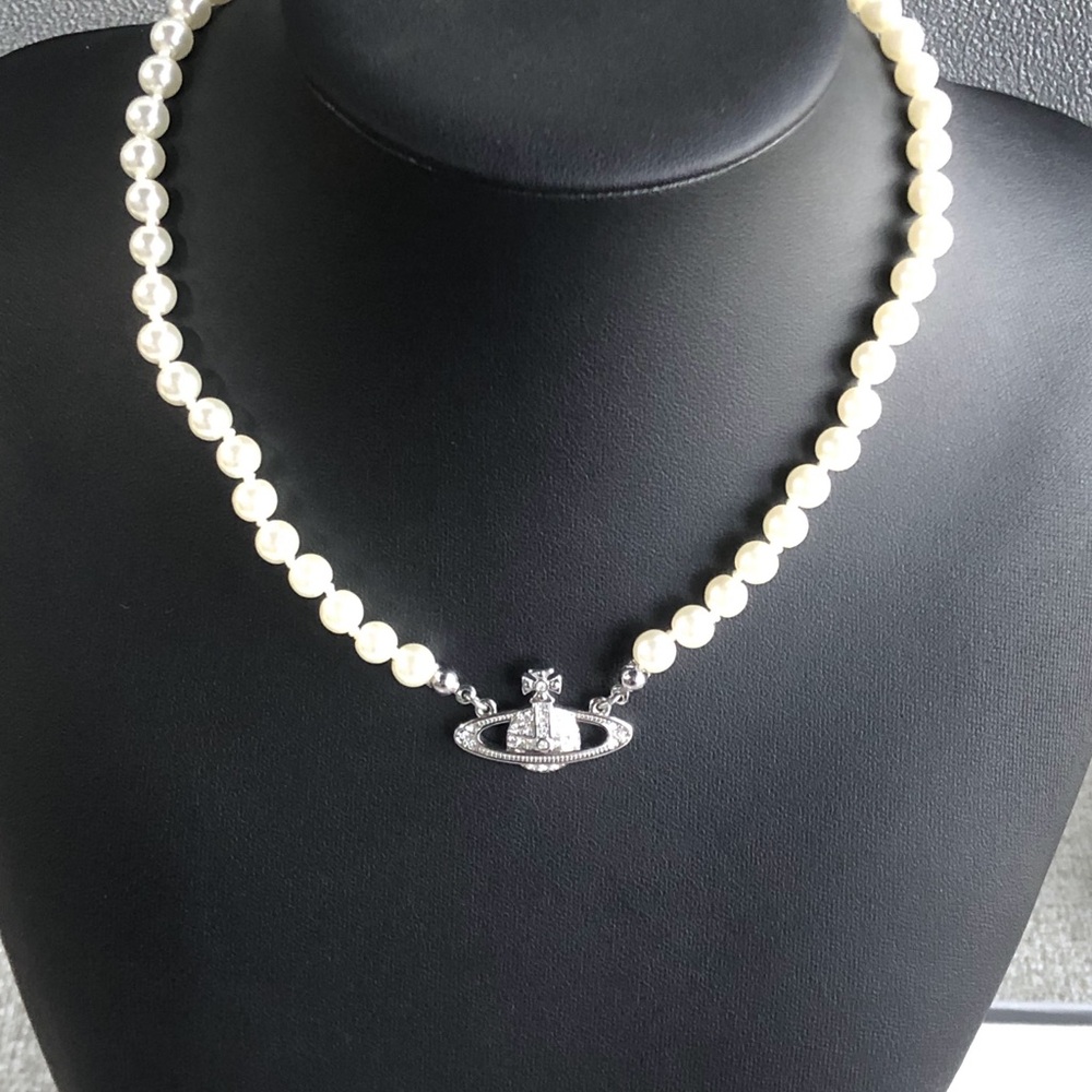 BRAND NEW Vivienne..westwood Silver Orb Pearl Choker Necklace - Picture 2 of 5